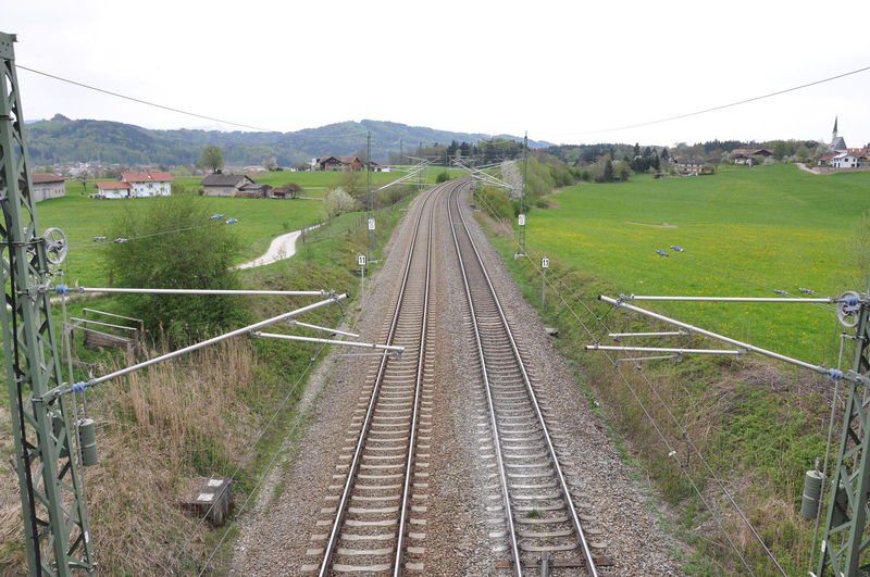 Datei:TSD-Bahnstrecke Rosenheim–Salzburg.JPG