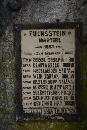Fuchssteinmarterl (Wegmacherkapelle)-Tafel.JPG