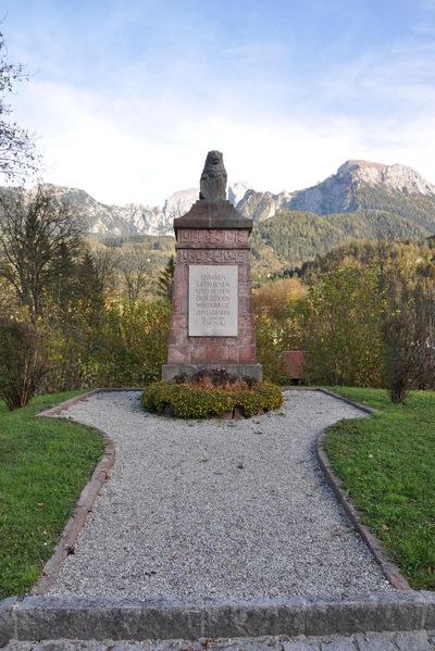 Datei:Kriegerdenkmal-Schönau am Königssee.JPG