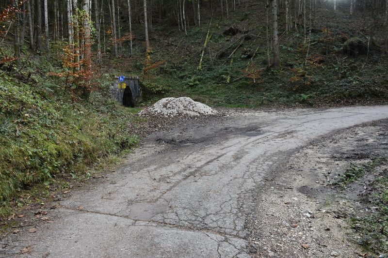 Datei:BGD-Stollenweg Stollen.JPG