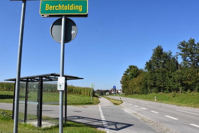 Datei:Bushaltestelle-Berchtolding Süd.JPG